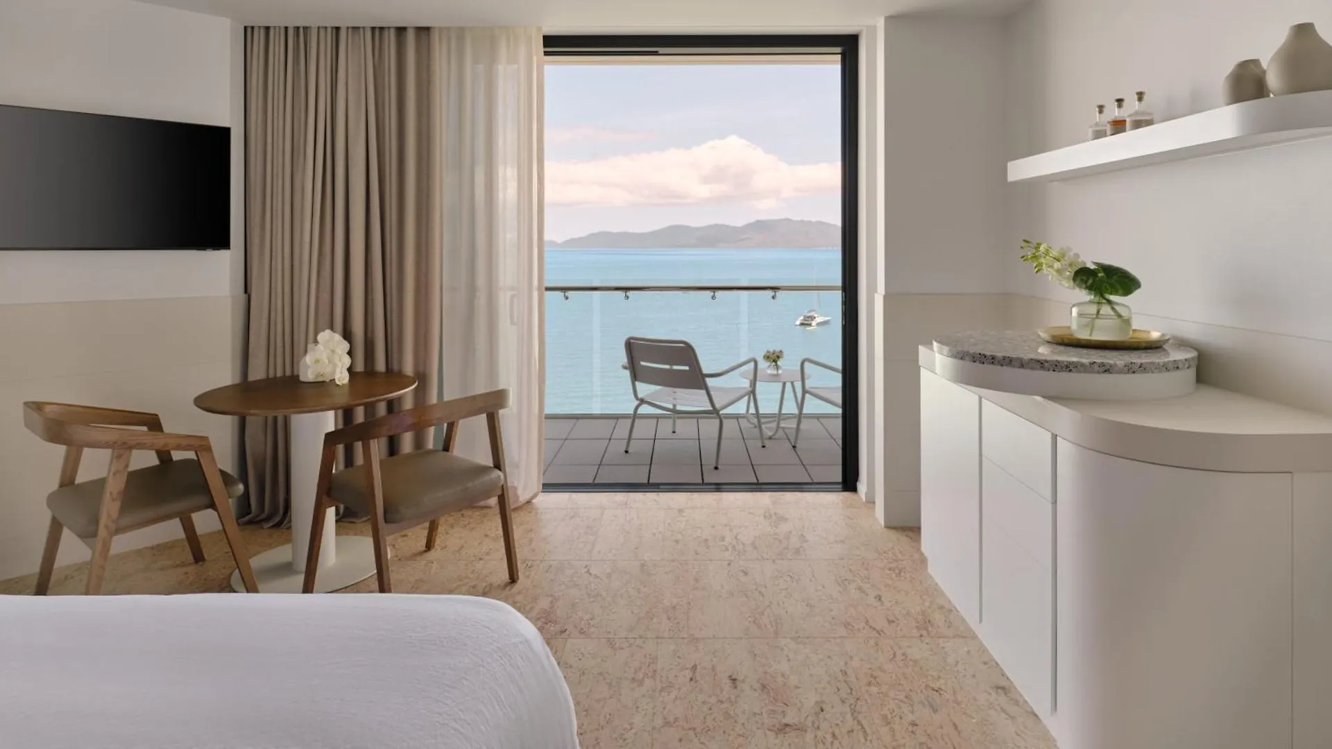 *****  Hotel Ardo Townsville Australia